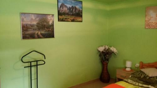 Hostal Zeg-zug Vend�gh�z
