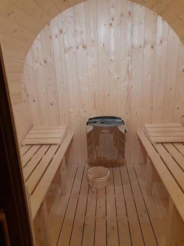 Hostal Zeg-zug Vend�gh�z