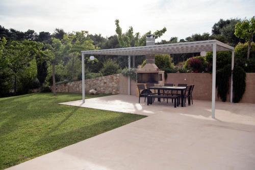 Villa Sesi View