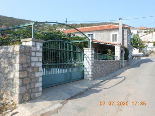Apartamento Lakonian Home
