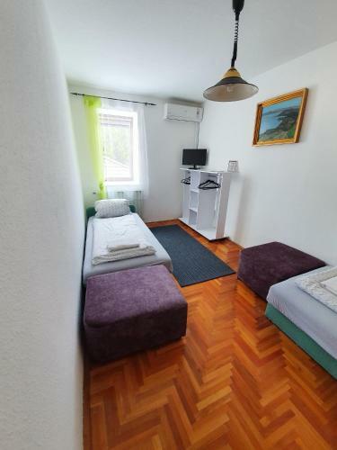 Bed & Breakfast Napsug�r Panzi�