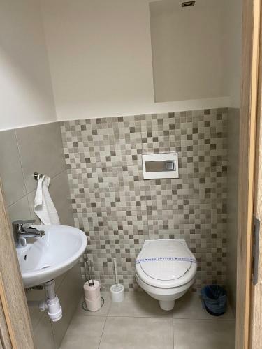 Paskom Apartmanh�z