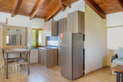 Hostal 3d Iliadis Suites