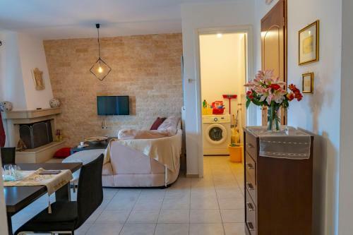 A Quiet Apartment Close To The Sea
