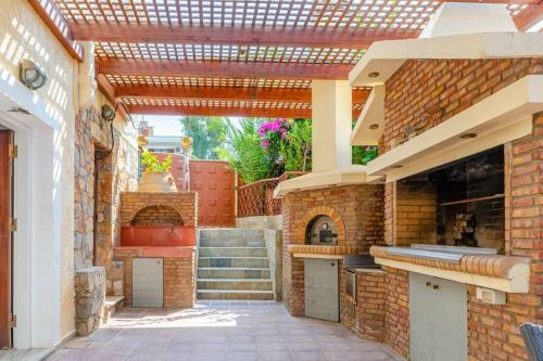 Villa Stylish Maisonette Kato Gouves