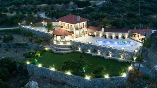 Villa Oneiro Luxury Home ~ Nature, Serenity, View