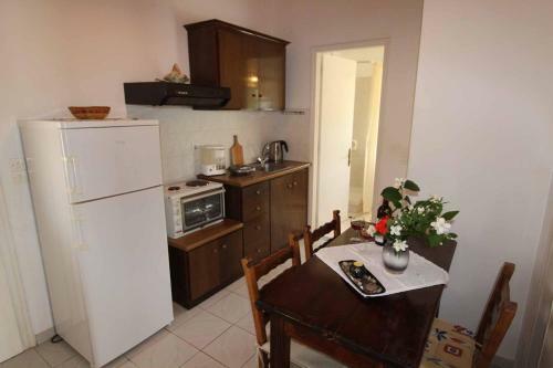 Frankis Apartments Agios Spyridonas Perithia