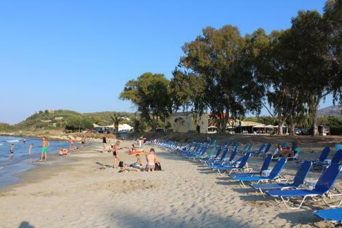 Frankis Apartments Agios Spyridonas Perithia