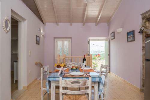 Charilaos Spiti Old Perithia