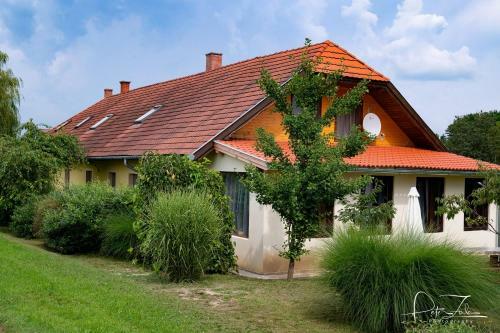 Apartamento T�kert Vend�gh�z