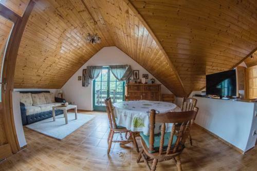 Apartamento Borissza Vend�gh�z (ostoros Guesthouse)