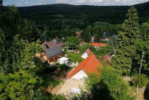 T&k 1 Vend�gh�z Orf?