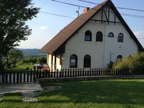 Anita Apartmanh�z
