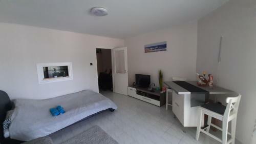 Onix -orf? Aqua Apartman