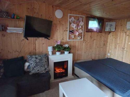 Onix- Kis-t� Apartman Orf?