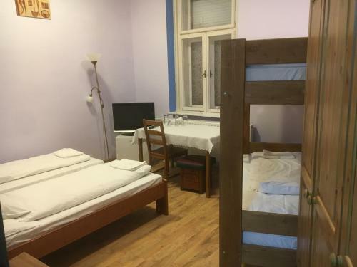 Hostal Roland Motel
