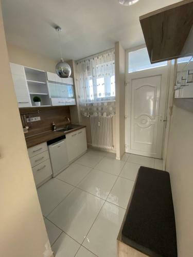 Zrinyi Central Apartman With Free Parking