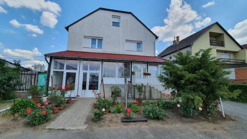 Hostal Akhilleus Vend�gh�z