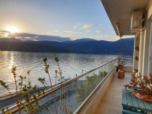 Apartamento Boho Beach House In Itea-delphi