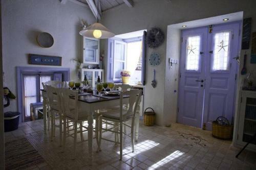Beautiful Dollhouse In Hydra