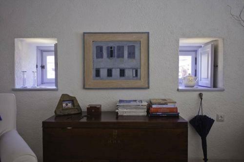 Beautiful Dollhouse In Hydra
