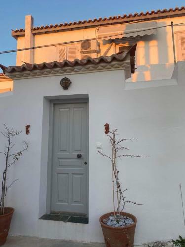 Manolis Apartment Close To The Beach