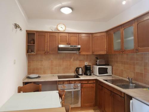 Apartment Korni