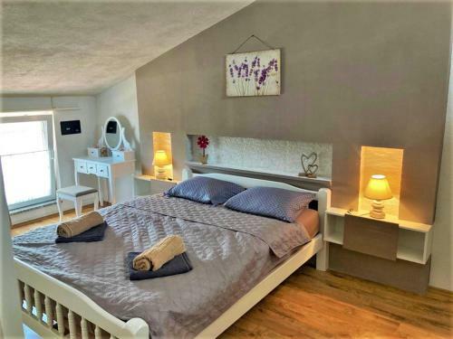 Apartment Villa Engel With Pool