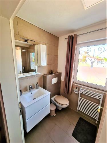 Apartment Villa Engel With Pool