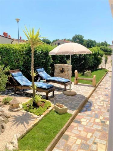 Apartment Villa Engel With Pool