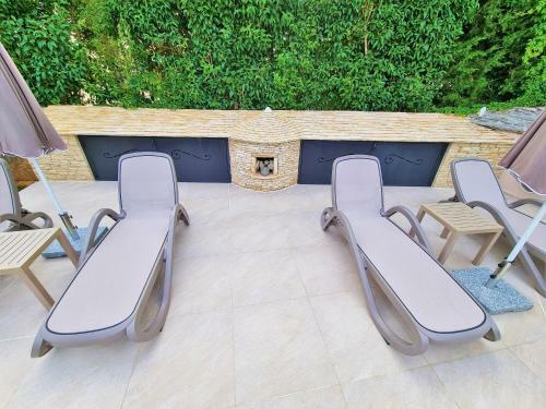 Apartment Villa Engel With Pool