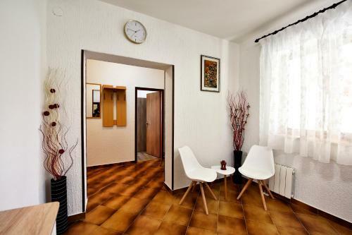 Apartmani Irena Arvaj