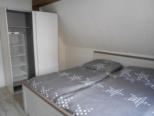 Apartamento Ferienapartment-monteurwohnung-muldestausee