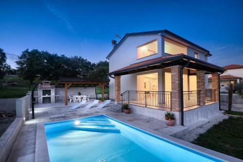 Apartamento Villa Hope Kastelir