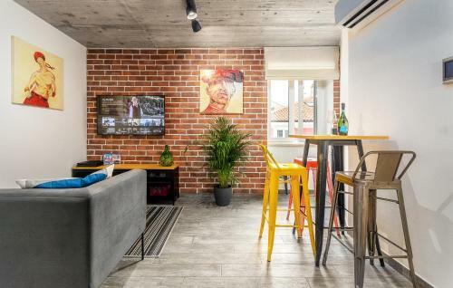 Orion Apartment