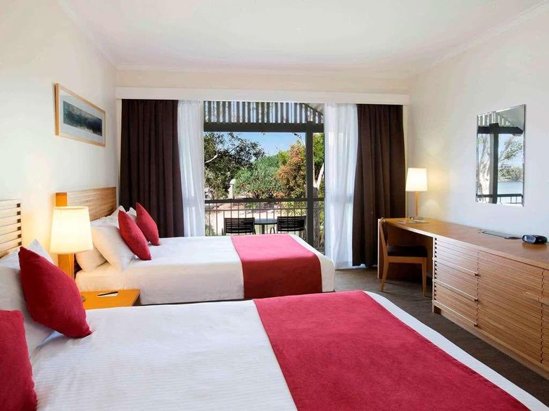 Hotel Novotel Twin Waters Resort