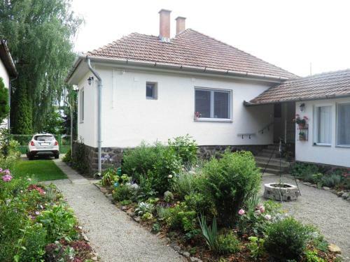 Apartamento Eperkert Vend�gh�z