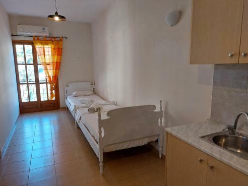 Corfu Fanis Apartments