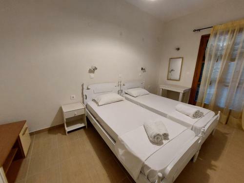 Corfu Fanis Apartments