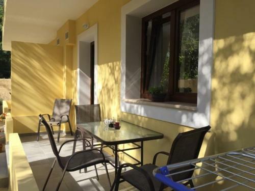 Natashas Apartments