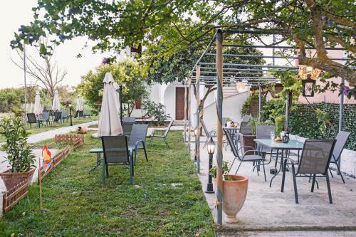 Nikolouzos Sunny Estate Corfu