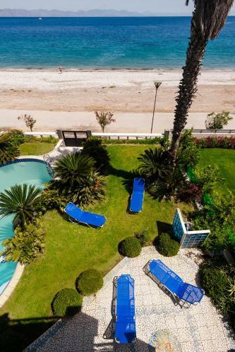 Villa Searene Deluxe Seafront Maisonette