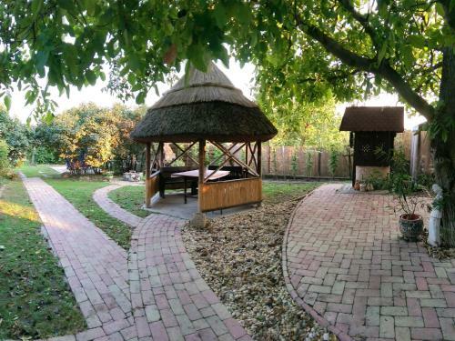 Natura Vend�gh�z