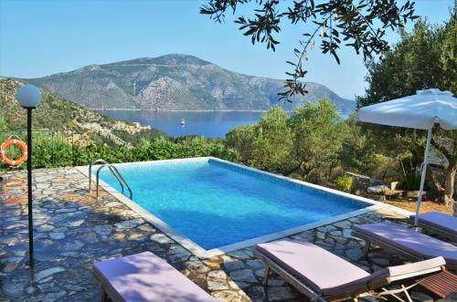 Ithaki Houses