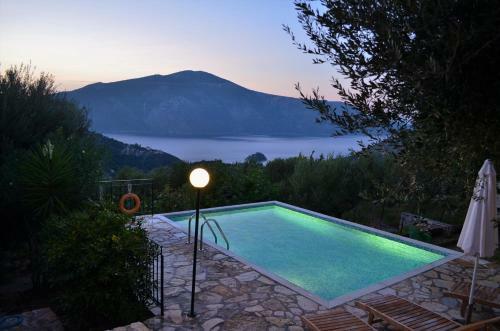 Ithaki Houses