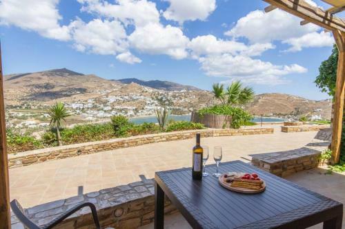 Panoramic Port View Apartment