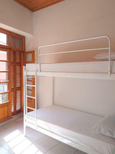 Albergue Backpackers And Travelers