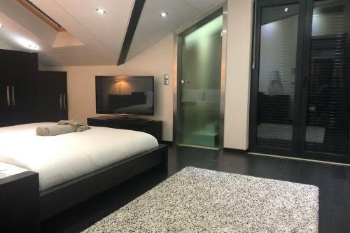 Ioannina Luxury Suites & Apartments