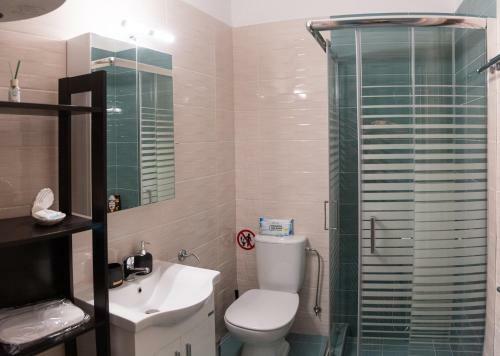 Hermes Central Luxury Apartment
