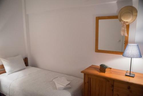 Iliochari Sea View Apartments Oropos - Kalamos